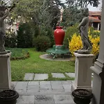 Ferrari Bed & Breakfast