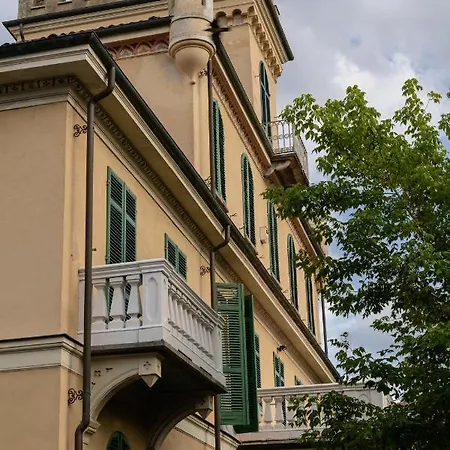 Bed & Breakfast Ferrari *